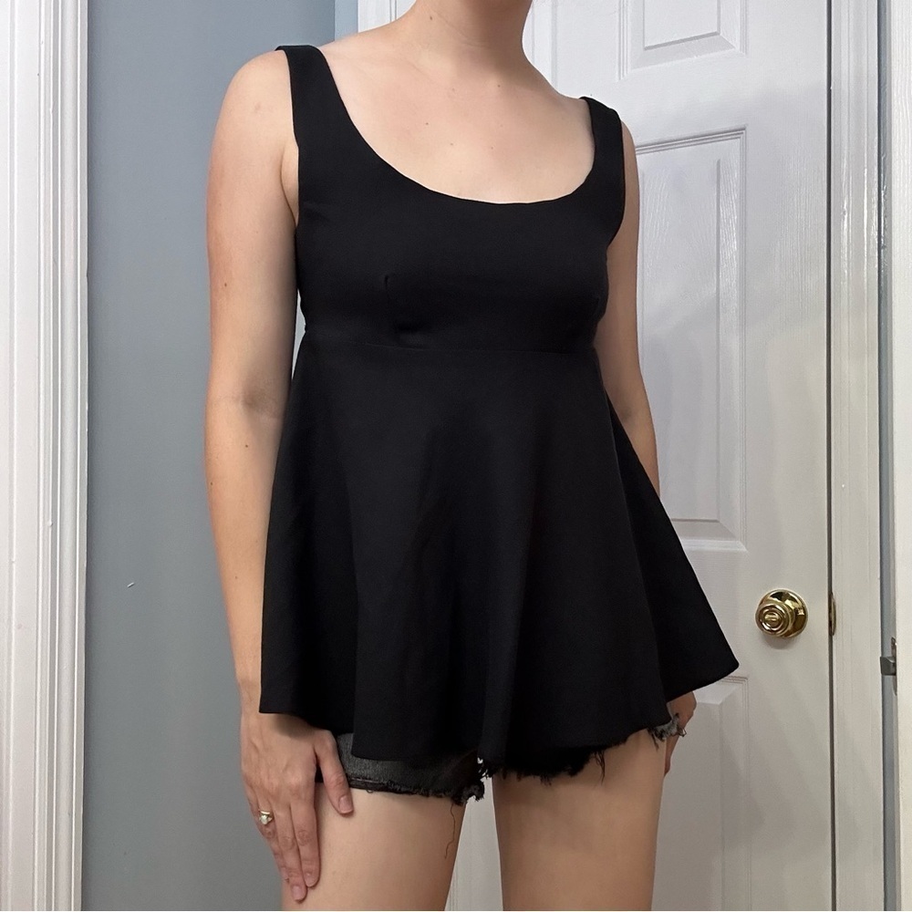 Tuckernuck Pomander Place Blouse Peplum Black Dainty Preppy Size Extra Small